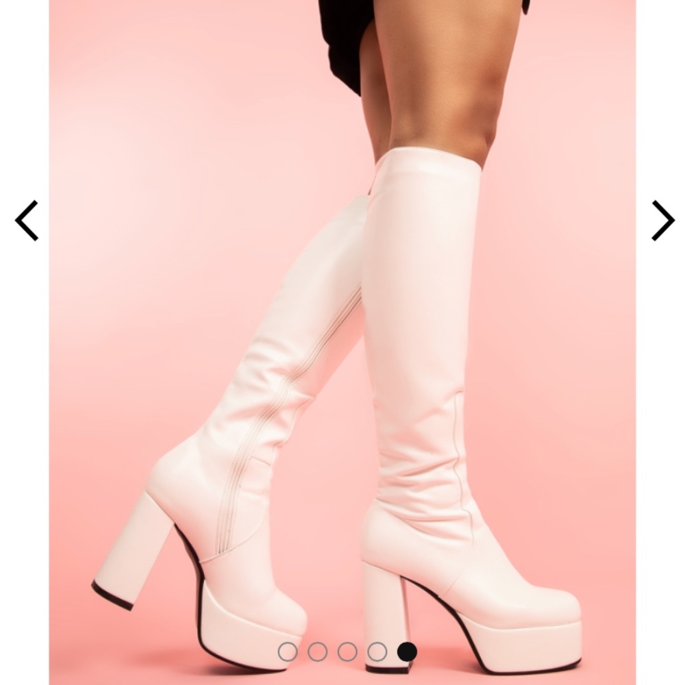 LA MODA WHITE GOGO PLATFORM (WIDE CALF) BOOTS